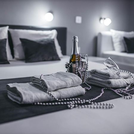King Exclusive Suites Ni Extérieur photo