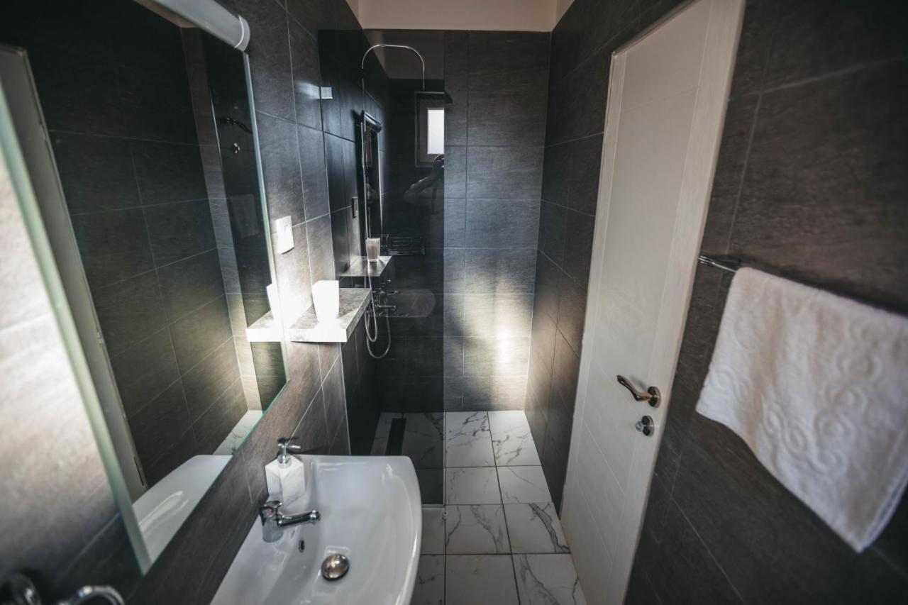 King Exclusive Suites Ni Extérieur photo